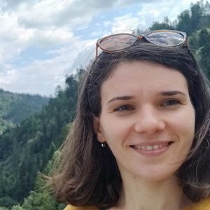 team ioana chichernea 300x300 1